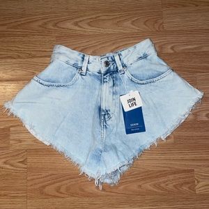 Bershka women’s NWT denim shorts size 00